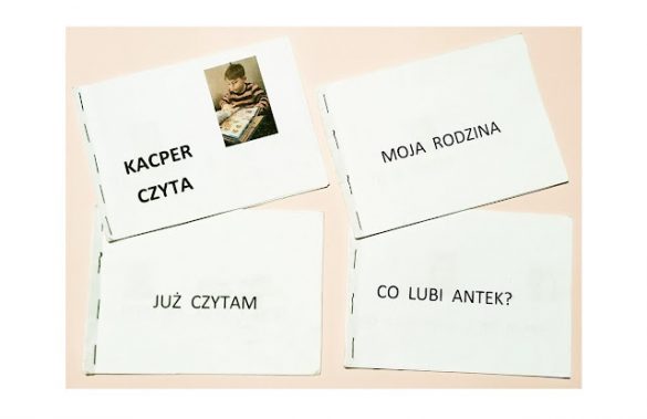Nauka czytania metodą sylabową z pomocą samodzielnie wydrukowanych książeczek