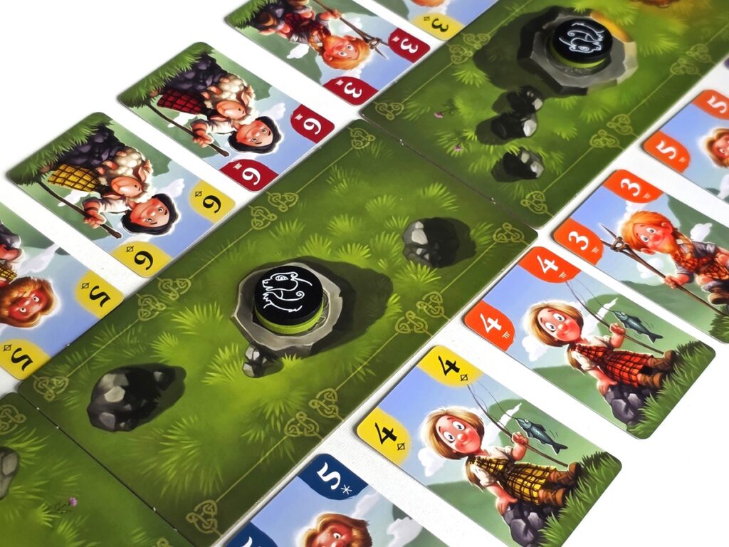 chwała klanom recenzja